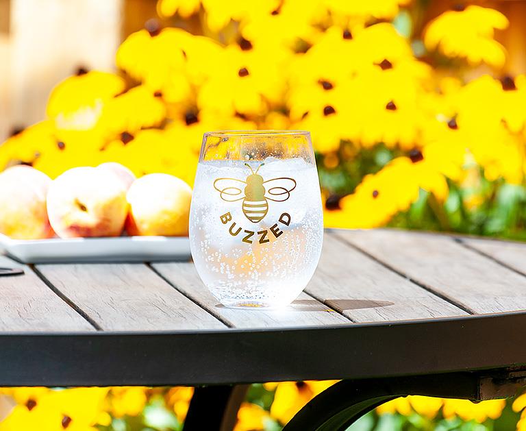 bee wine glass stemless wine glass wine buzzed wine glass