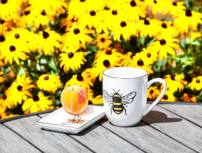 bee embossed rectangle dish bee accessory